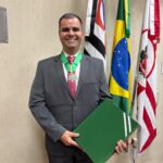 Reconhecimento nacional: Secretário...