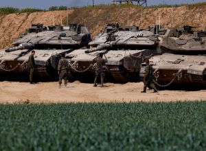 2025-05-05T151046Z_1_LYNXMPEL440K7_RTROPTP_4_ISRAEL-PALESTINIANS-GAZA.jpg
