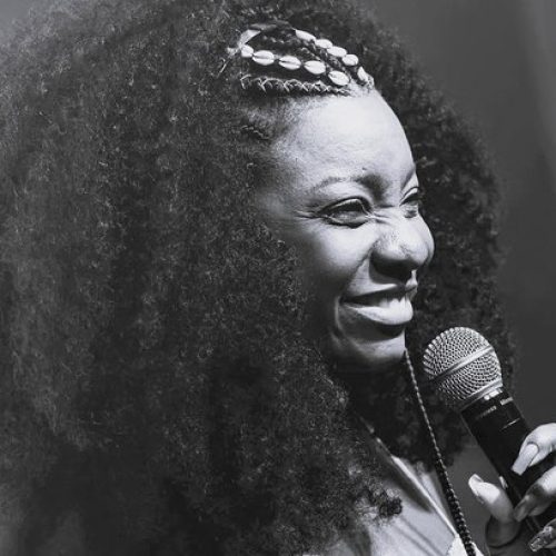 Morre a sambista Adriana Araújo, aos 49 anos