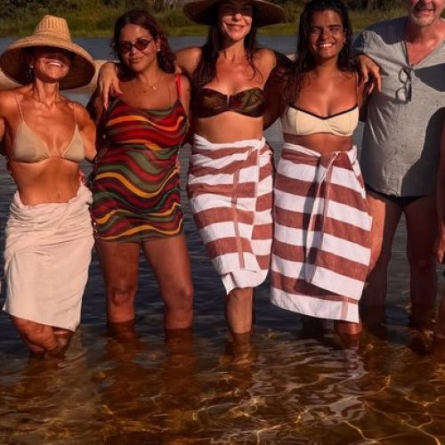 Ivete Sangalo posa de biquíni e fãs apontam indireta para ex