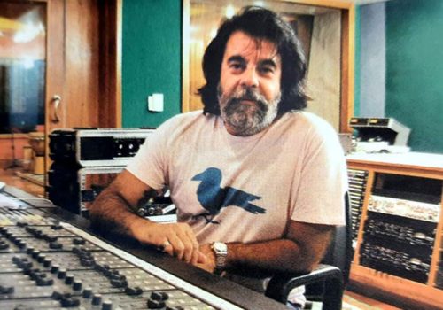 Morre Moogie Canazio, ex-produtor musical de Sandy e Junior e Caetano Veloso